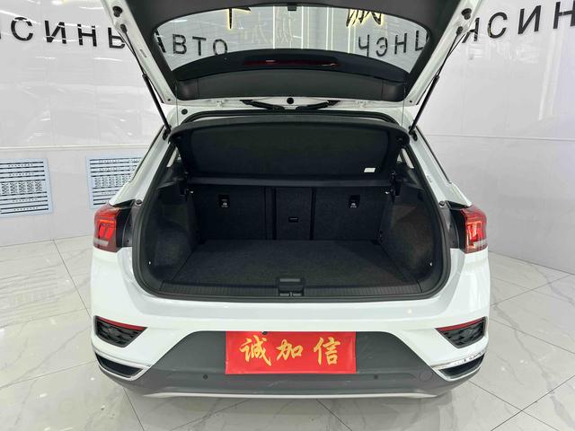 Volkswagen T-Roc 2022, фото 17