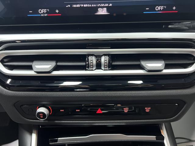 BMW 3 2023, фото 16