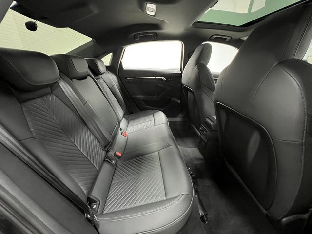 Audi A3 2022, фото 8