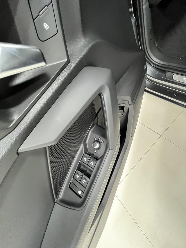 Audi A3 2022, фото 12