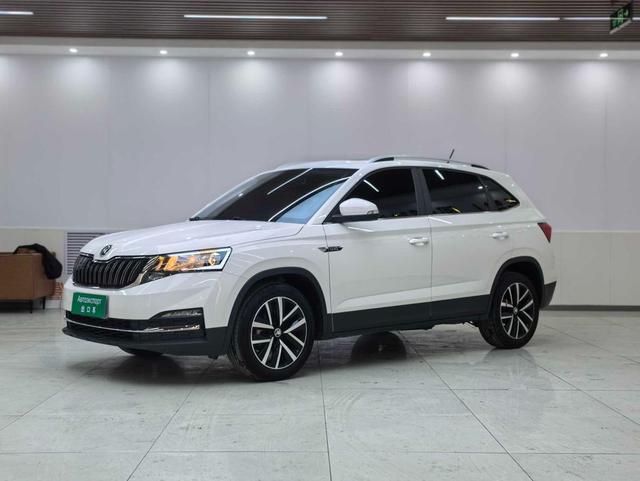 Skoda Kamiq 2022, 1.5 л, автомат, передний, пробег 47 000 км — авто из Китая с пробегом