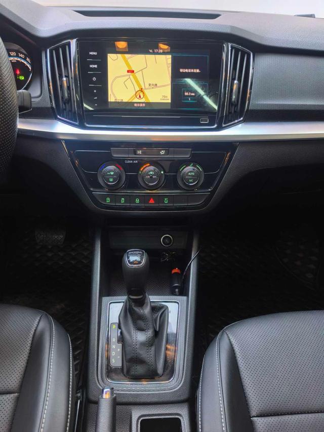 Skoda Kamiq 2022, фото 16