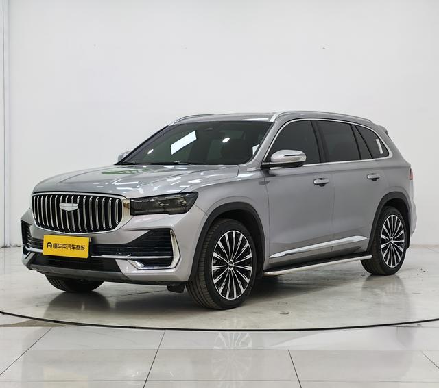 Geely Xingyue L 2025, 2 л турбо, автомат, передний, пробег 32 200 км — авто из Китая с пробегом