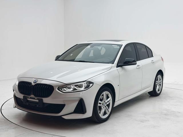 BMW 1 Series 2021, 1.5 л турбо, робот (DCT), передний, пробег 39 000 км — авто из Китая с пробегом