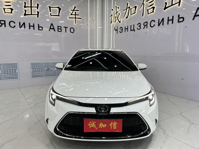 Toyota Corolla 2023, фото 2