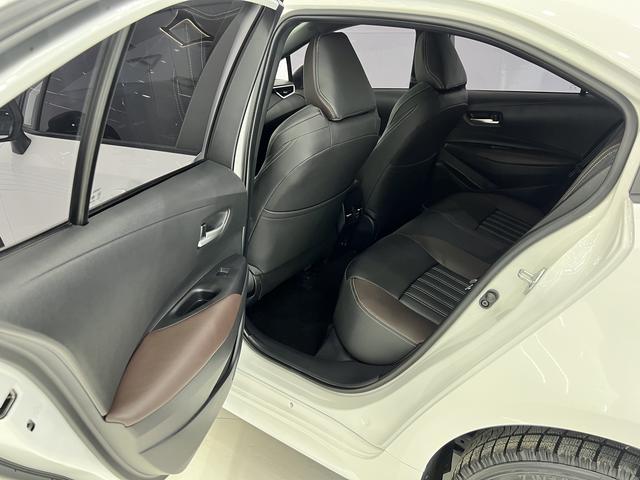 Toyota Corolla 2023, фото 12