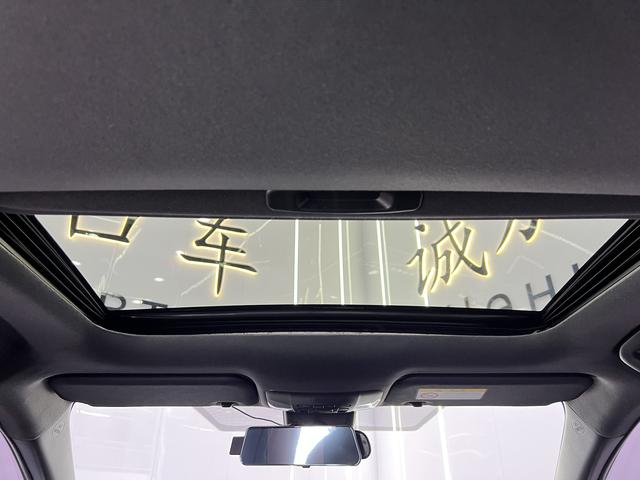 Toyota Corolla 2023, фото 15