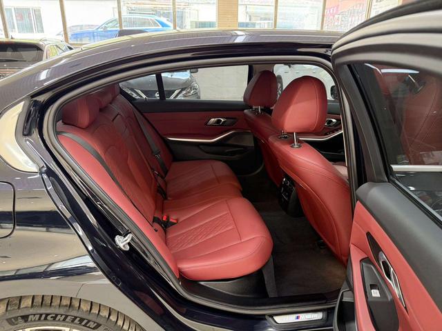 BMW 3 2023, фото 11