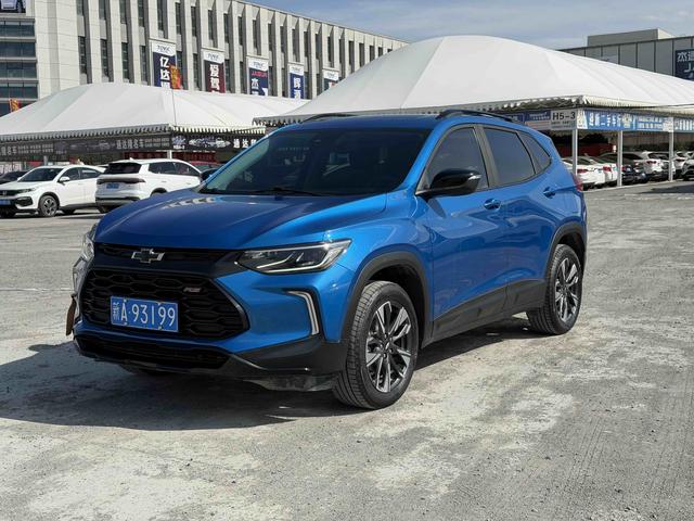 Chevrolet Tracker 2022, 1.5 л турбо, вариатор (CVT), передний, пробег 45 000 км — авто из Китая с пробегом