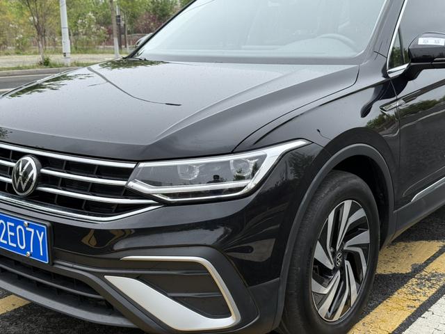 Volkswagen Tiguan 2023, фото 4