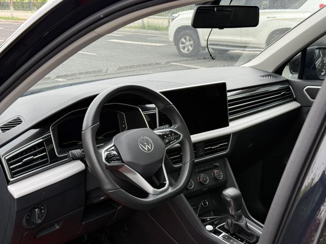 Volkswagen Tiguan 2023, фото 5