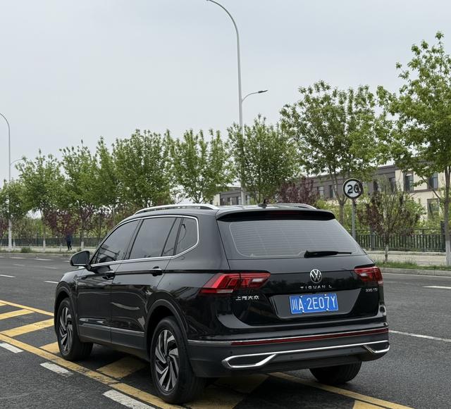 Volkswagen Tiguan 2023, фото 9