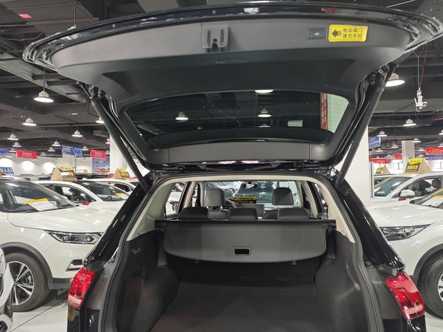 Volkswagen Tiguan 2024, фото 15