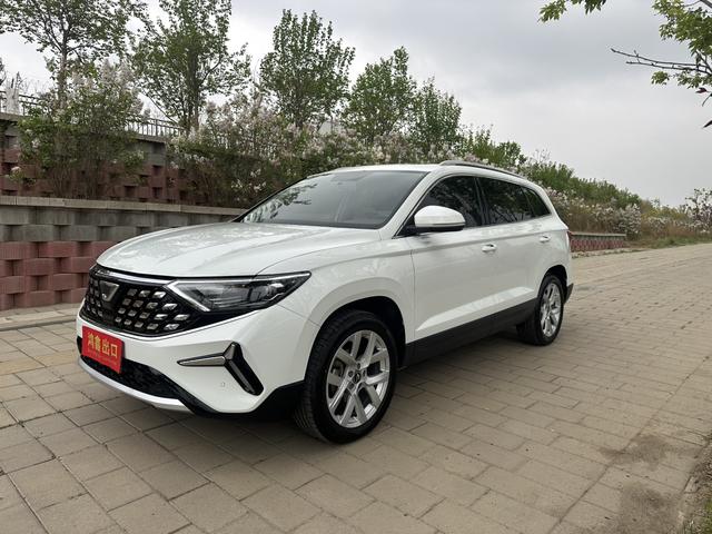 Jetta VS7 2023, 1.4 л турбо, автомат, передний, пробег 36 000 км — авто из Китая с пробегом