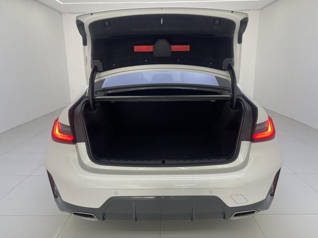 BMW 3 2023, фото 16