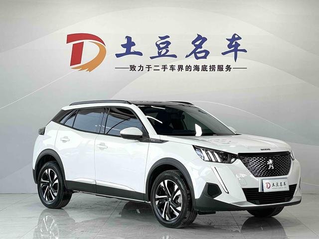 Peugeot 2008 2022, фото 3