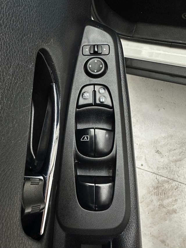 Nissan Juke 2022, фото 16