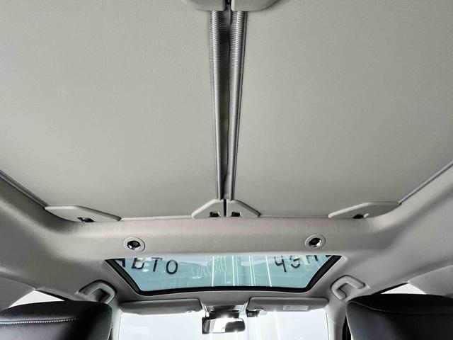 Honda Vezel 2023, фото 17