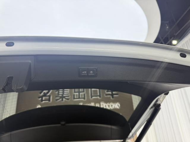 Audi Q3 2022, фото 17
