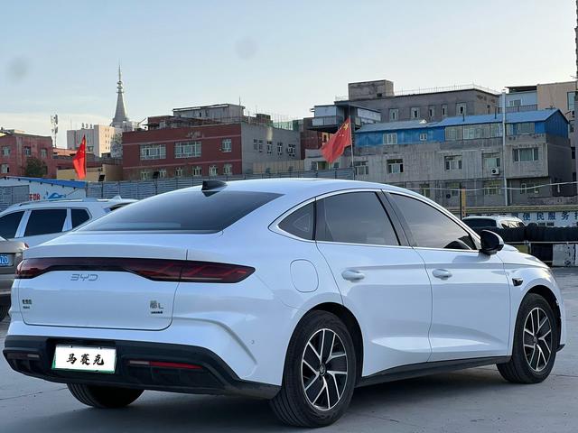 BYD Qin L DM 2025, фото 7