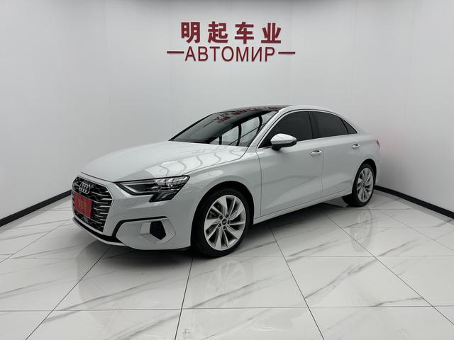 Audi A3 2022, 1.4 л турбо, робот (DCT), передний, пробег 36 000 км — авто из Китая с пробегом
