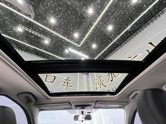 Honda Vezel 2022, фото 16