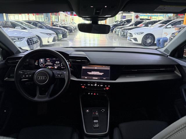 Audi A3 2021, фото 15