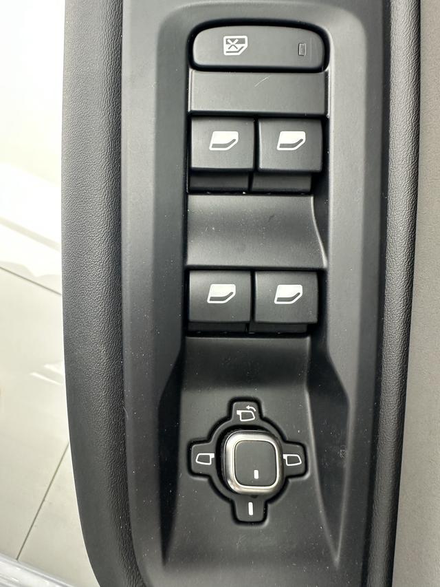 Citroen C5 X 2026, фото 11
