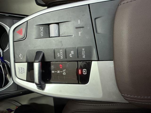 BMW X1 2023, фото 16
