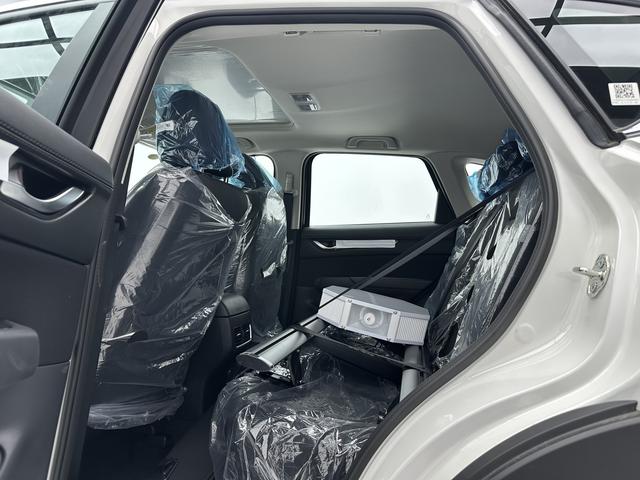 Mazda CX-5 2025, фото 5