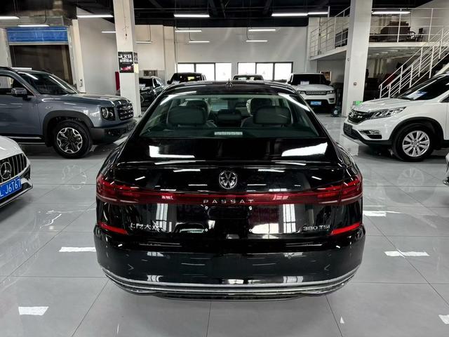 Volkswagen Passat 2026, фото 5