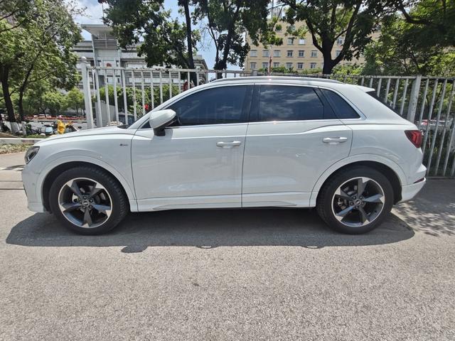 Audi Q3 2023, фото 5