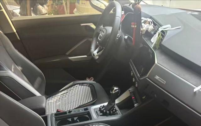 Audi Q3 2023, фото 9