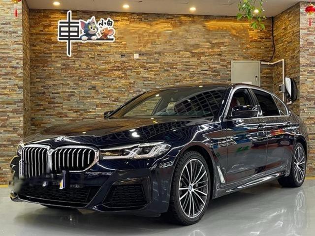 BMW 5 2021, 2 л турбо, автомат, задний, пробег 61 000 км — авто из Китая с пробегом