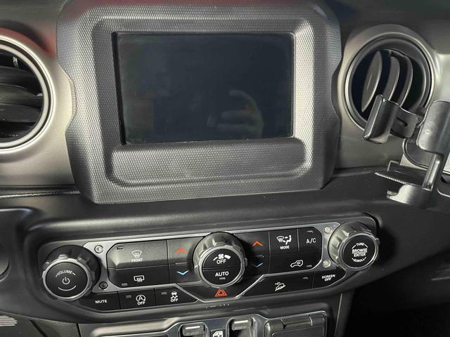 Jeep Wrangler 2021, фото 15