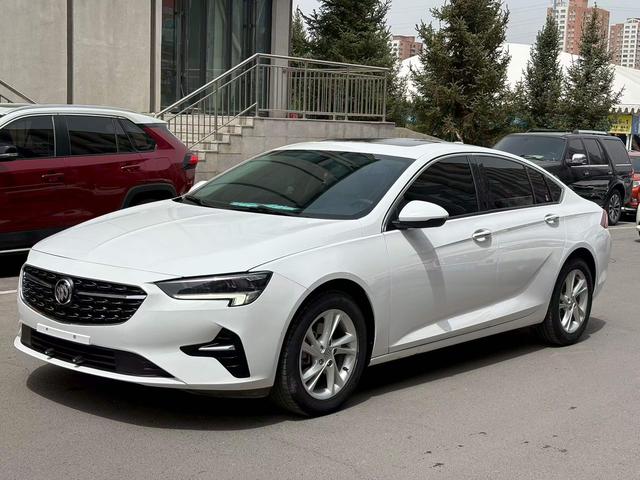 Buick Regal 2022, 1.5 л турбо, автомат, передний, пробег 60 000 км — авто из Китая с пробегом