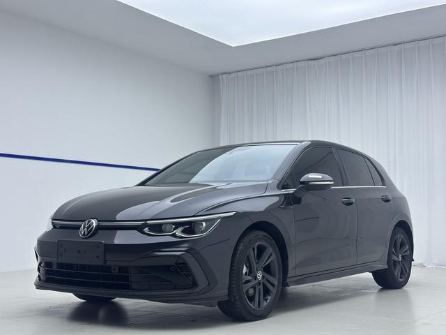 Volkswagen Golf 2021, 1.4 л турбо, 7-ступенчатая двойное сцепление, Передний привод, пробег 61 000 км — авто из Китая с пробегом