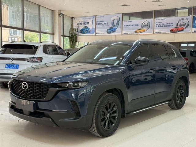 Mazda CX-50 2023, 2 л, автомат, передний, пробег 35 000 км — авто из Китая с пробегом