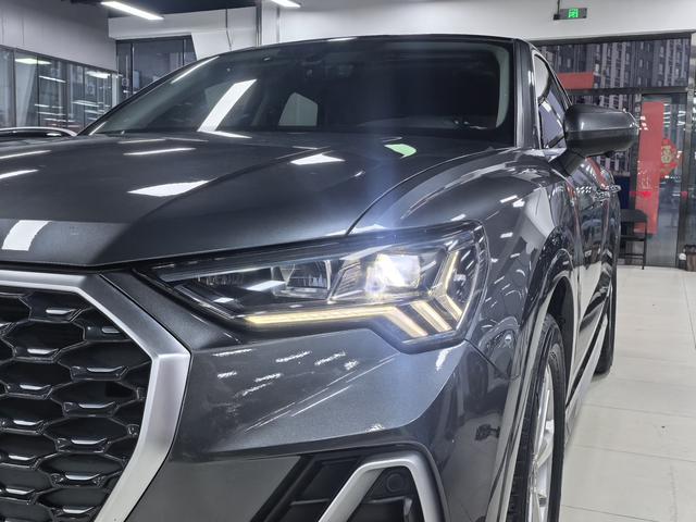 Audi Q3 Sportback 2022, фото 4