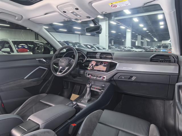 Audi Q3 Sportback 2022, фото 16