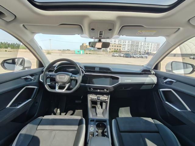 Audi Q3 2022, фото 10