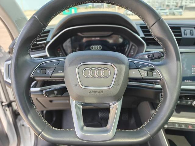 Audi Q3 2022, фото 11