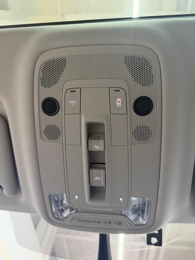 Audi Q3 2023, фото 17