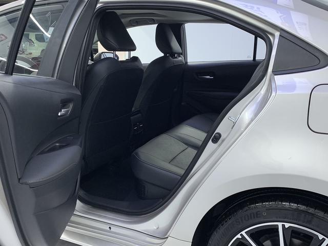 Toyota Corolla 2023, фото 14