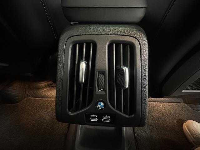 BMW X1 2023, фото 15