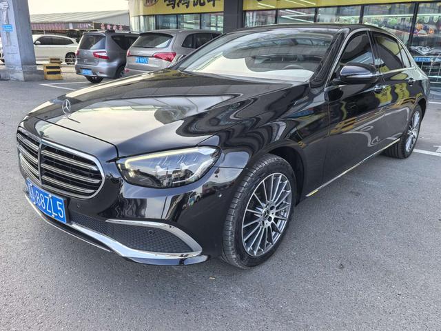 Mercedes-Benz E-Class 2022, 2 л турбо, автомат, полный, пробег 21 000 км — авто из Китая с пробегом