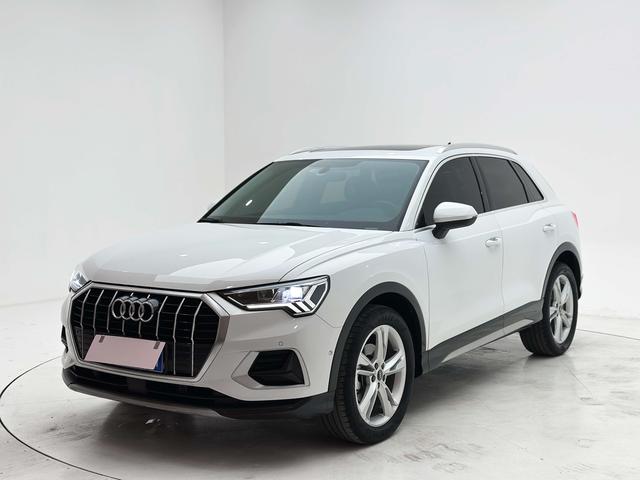 Audi Q3 2021, 1.4 л турбо, робот (DCT), передний, пробег 46 700 км — авто из Китая с пробегом
