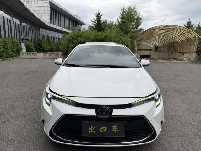 Toyota Corolla 2023, фото 2