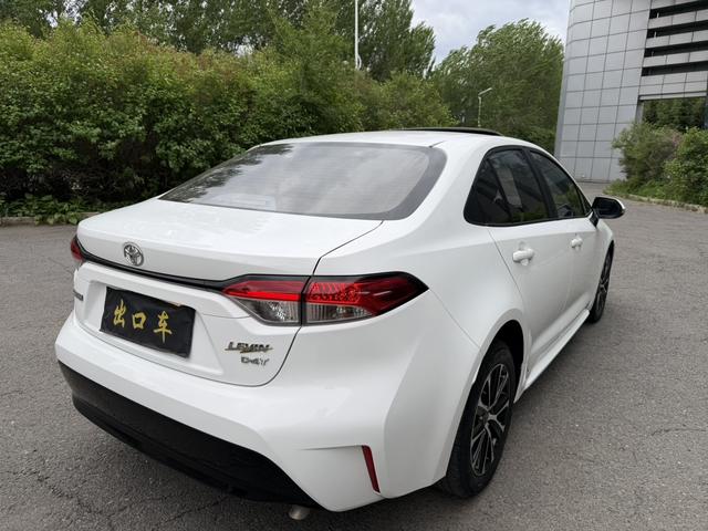 Toyota Corolla 2023, фото 4