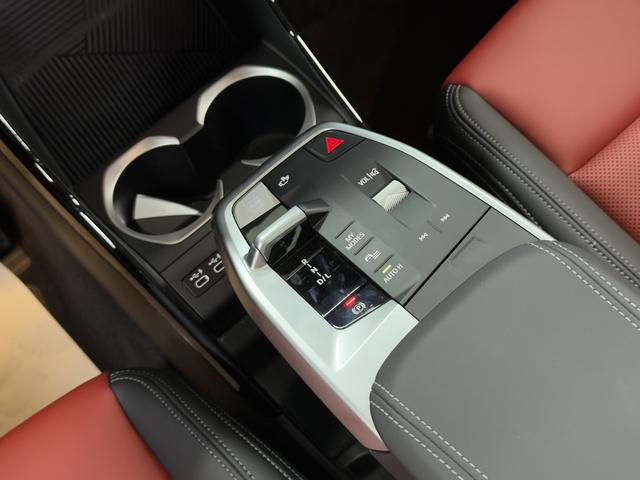 BMW X1 2023, фото 16